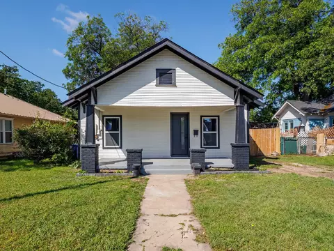 1703 7th St, Brownwood, TX 76801
