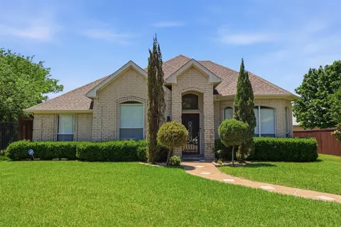 4844 Bear Run Dr, Plano, TX 75093