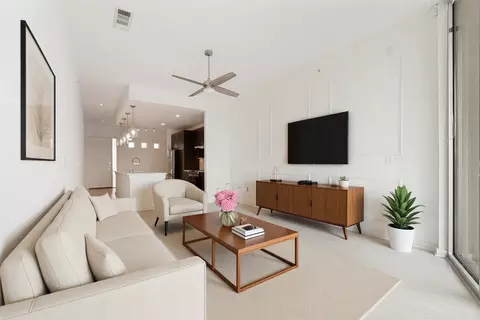 2950 Mckinney Ave #410, Dallas, TX 75204