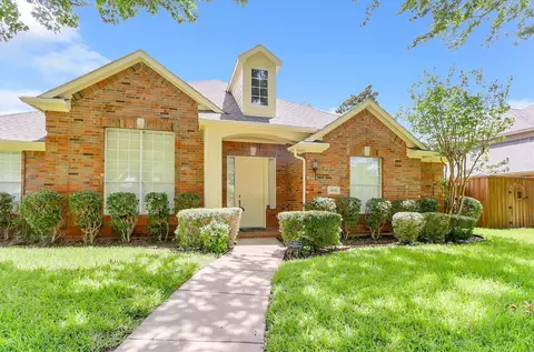 3616 Mackenzie Ln, Richardson, TX 75082