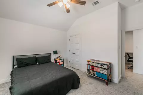 Bedroom - 711 Artesian Dr, Argyle, TX 76226 photo 6 of 6