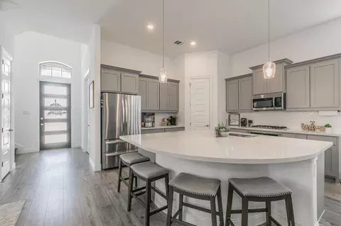 Kitchen - 711 Artesian Dr, Argyle, TX 76226 photo 3 of 3