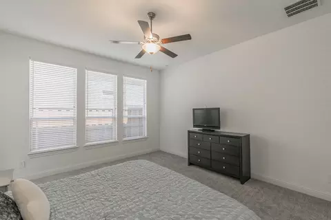 Bedroom - 711 Artesian Dr, Argyle, TX 76226 photo 2 of 6