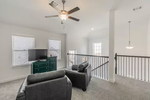 Entry Way - 711 Artesian Dr, Argyle, TX 76226 photo 7 of 8