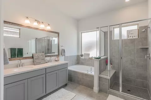 Bath - 711 Artesian Dr, Argyle, TX 76226 photo 1 of 3