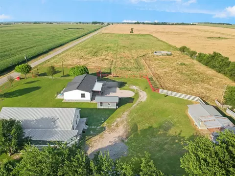 455 Hughes Cemetery Rd, Italy, TX 76651