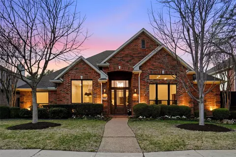 1418 Briar Meadow Dr, Keller, TX 76248