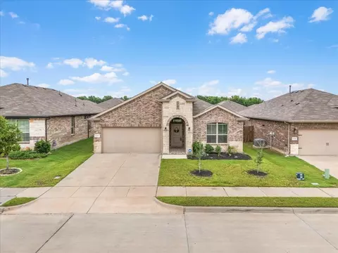 2405 Briscoe Ranch Dr, Weatherford, TX 76087