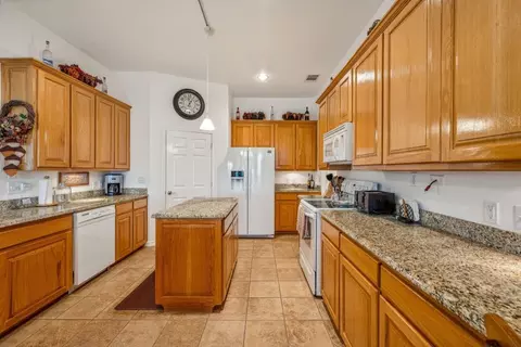Kitchen - 641 Comanche Lake Rd, Comanche, TX 76442 photo 2 of 3