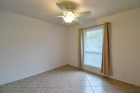 Bedroom - 109 Pilgrim Rd, Abilene, TX 79602 photo 5 of 6