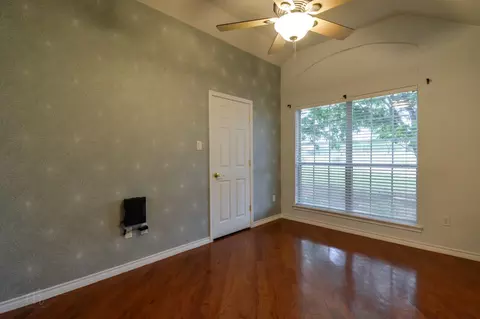 Bedroom - 109 Pilgrim Rd, Abilene, TX 79602 photo 1 of 6