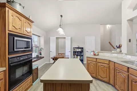 327 Montana Trl, Murphy, TX 75094
