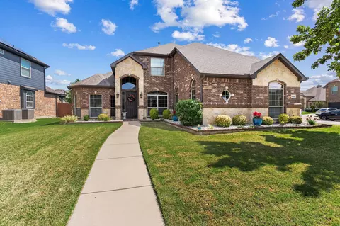 9600 Makiposa Ln, Fort Worth, TX 76177