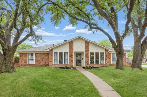 1709 Columbia Dr, Richardson, TX 75081