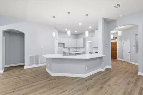 2616 Hollow Ridge Dr, Denton, TX 76210