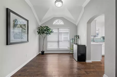 Entry Way - 10124 Bunting Dr, Waco, TX 76708 photo 1 of 1