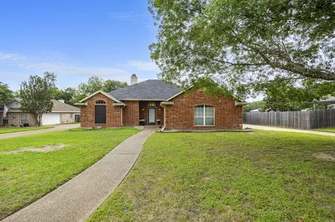 856 Tahoe Trail Dr, Hewitt, TX 76643
