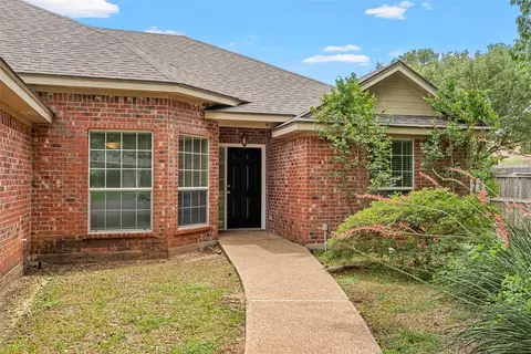 Exterior - 10413 Granada Dr, Waco, TX 76708 photo 2 of 3