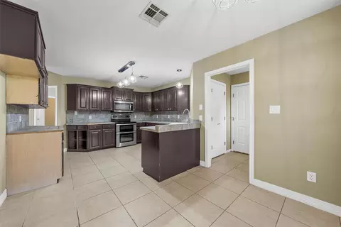 Kitchen - 10413 Granada Dr, Waco, TX 76708 photo 1 of 4