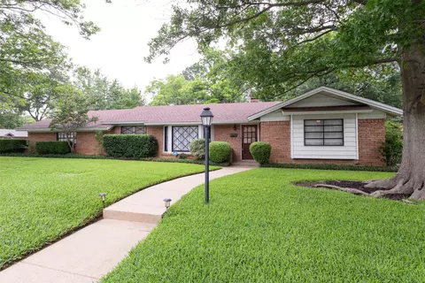 7101 Jewell Ave, Fort Worth, TX 76112