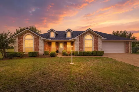 1007 Morning Star Cir, China Spring, TX 76633