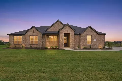 8800 Prather Rd, Springtown, TX 76082