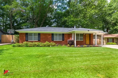 1917 Hollyhock Dr, Shreveport, LA 71118