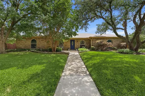 2512 Timbercreek Dr, Plano, TX 75075