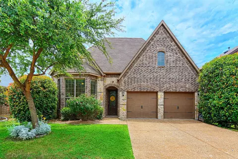 812 Lake Meadow Ln, Little Elm, TX 75068