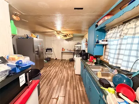 Kitchen - 506 N Avenue B, Haskell, TX 79521 photo 3 of 3