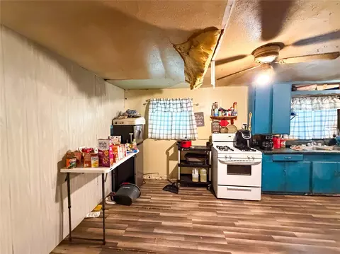 Kitchen - 506 N Avenue B, Haskell, TX 79521 photo 1 of 3