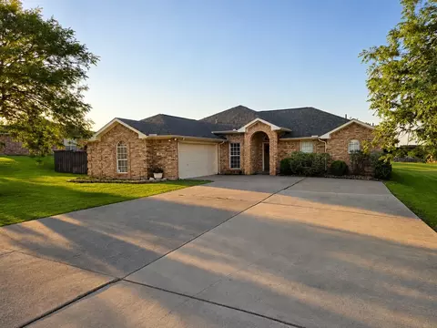 105 Hillside Dr, Celina, TX 75009