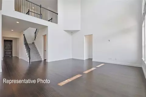 Living - 452 Shadowfax Dr, Aledo, TX 76008 photo 2 of 2