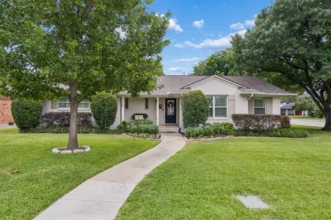 3506 Regent Dr, Dallas, TX 75229
