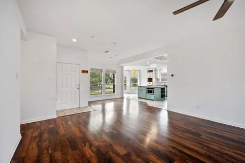 Living - 5709 Eagle Dr, Rowlett, TX 75088 photo 4 of 4