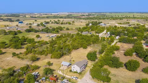 501 Endora St, Dublin, TX 76446