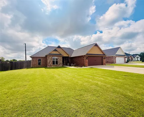 330 Koby Cir, Sulphur Springs, TX 75482