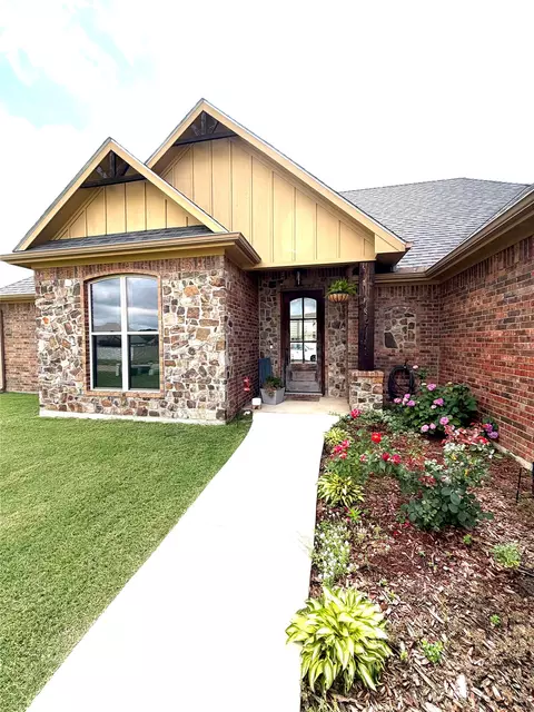 330 Koby Cir, Sulphur Springs, TX 75482