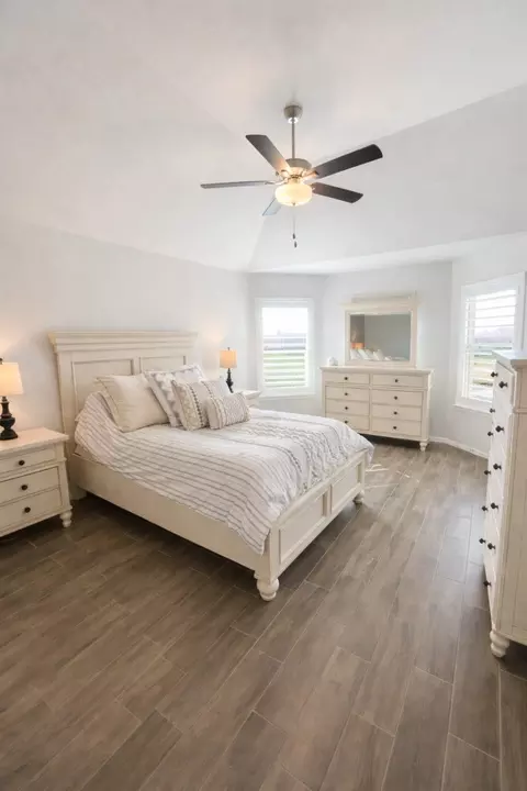Bedroom - 6609 Adderly Rd, Pilot Point, TX 76258 photo 1 of 5