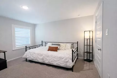 Bedroom - 6609 Adderly Rd, Pilot Point, TX 76258 photo 5 of 5