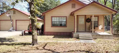 509 S Mill St, Cumby, TX 75433