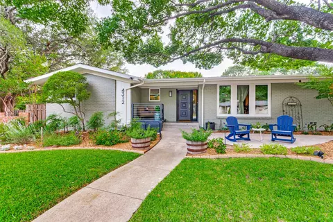 4312 Warnock Ct, Fort Worth, TX 76109