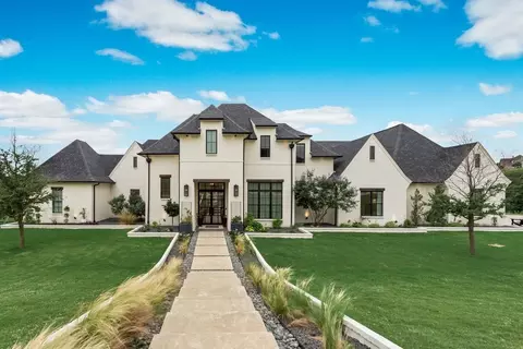 12408 Bella Pace Dr, Fort Worth, TX 76126