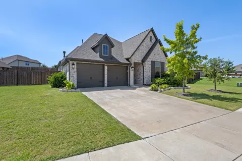 960 Knoxbridge Rd, Forney, TX 75126