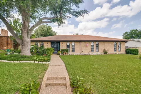1217 Gardengate Cir, Garland, TX 75043
