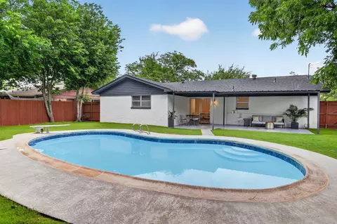 1012 Edna Dr, Everman, TX 76140