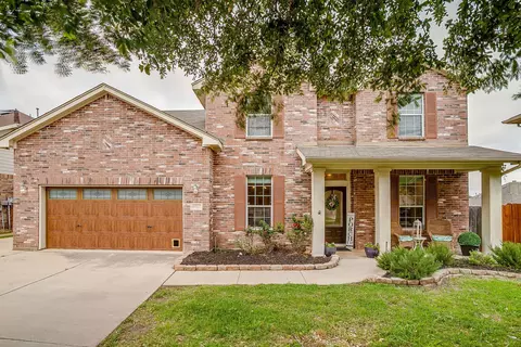 6017 Saddle Bag Dr, Fort Worth, TX 76179