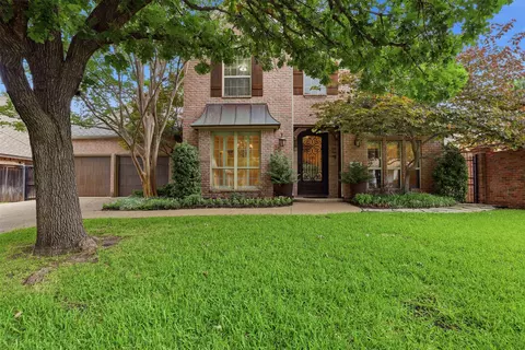 4737 Trail Bend Cir, Fort Worth, TX 76109