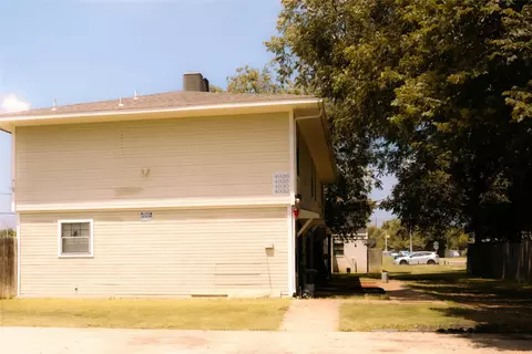 4926 Flamingo Rd, Fort Worth, TX 76119