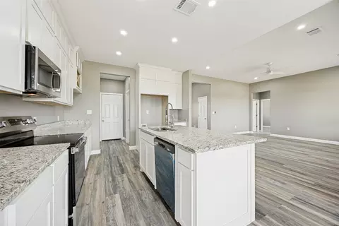 Kitchen - 3712 County Road 1102, Celeste, TX 75423 photo 3 of 3